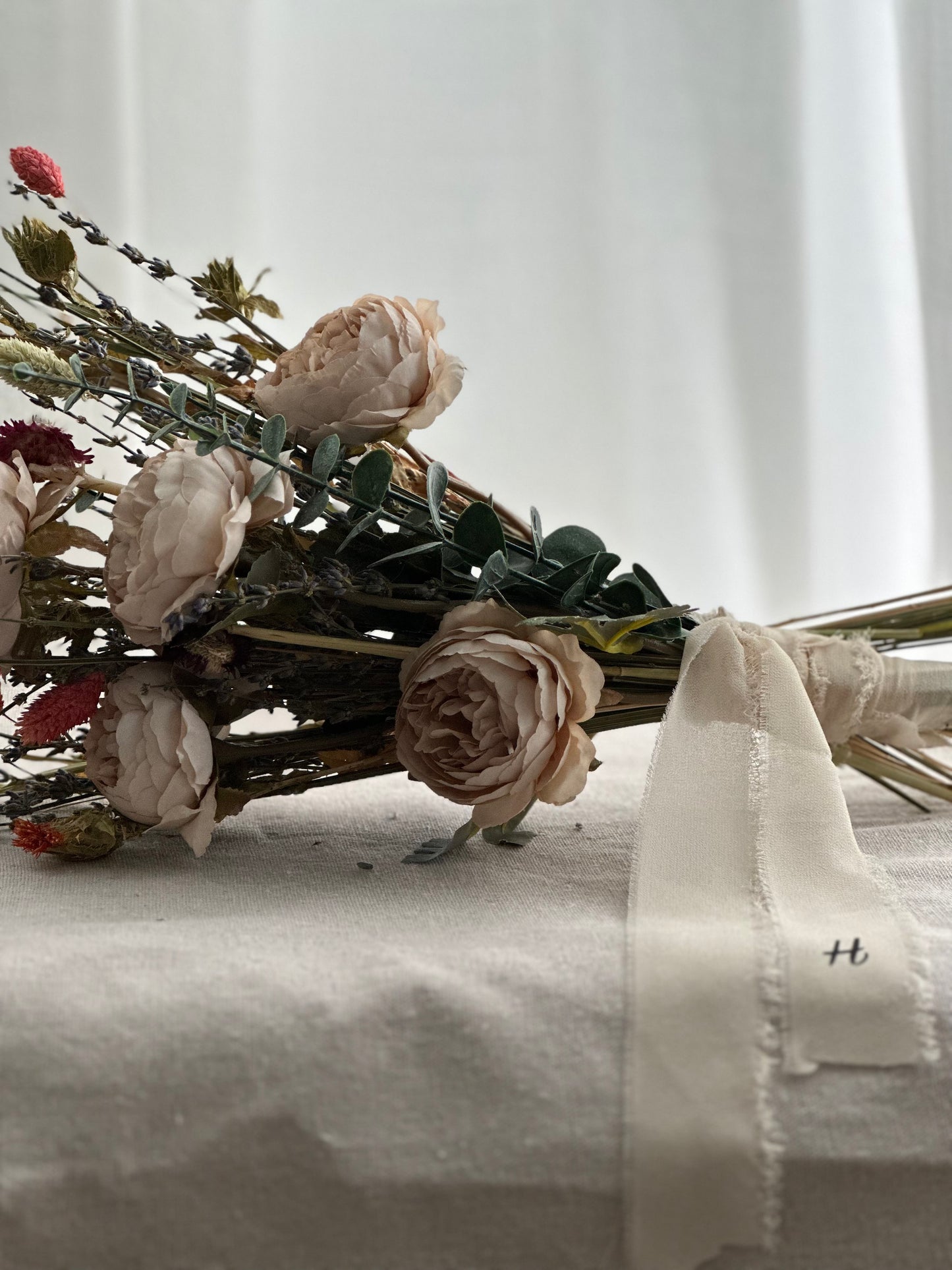 Gepersonaliseerd Chiffon Bouquetlint – Uniek Herinneringslint voor het Bruidsboeket