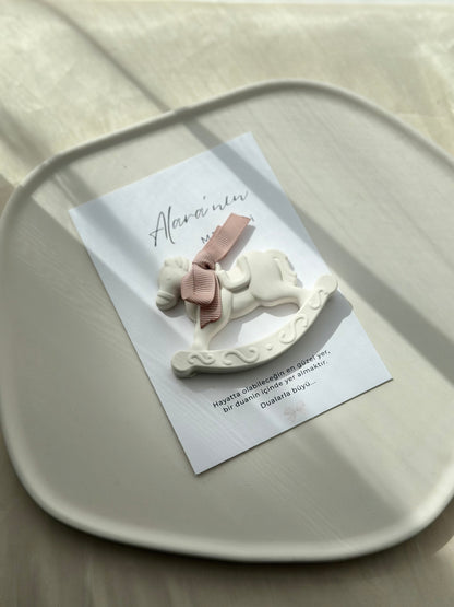 Geboortebedankje Hobbelpaard – Gastgeschenk met Kaart