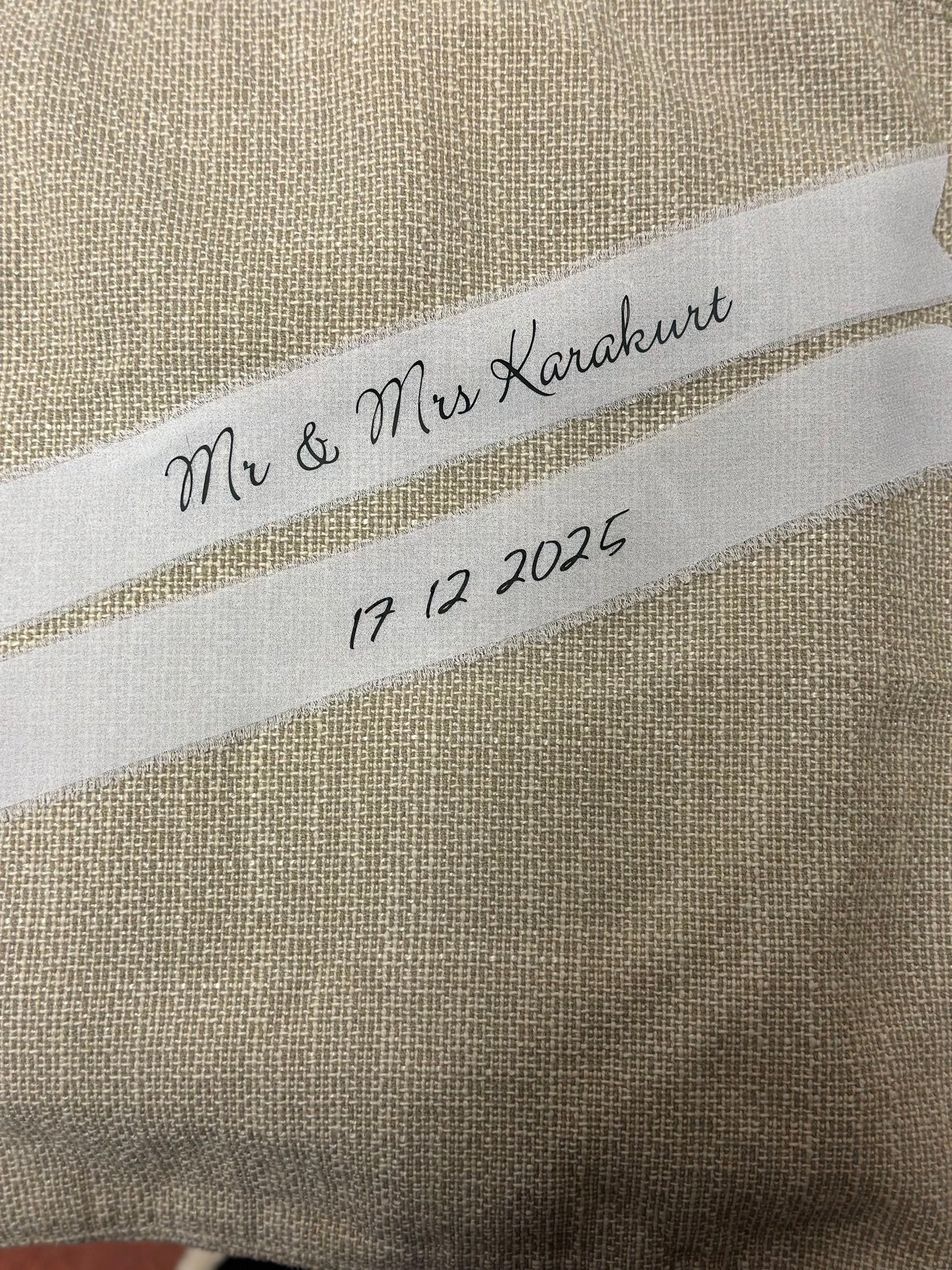 Gepersonaliseerd Chiffon Bouquetlint – Uniek Herinneringslint voor het Bruidsboeket