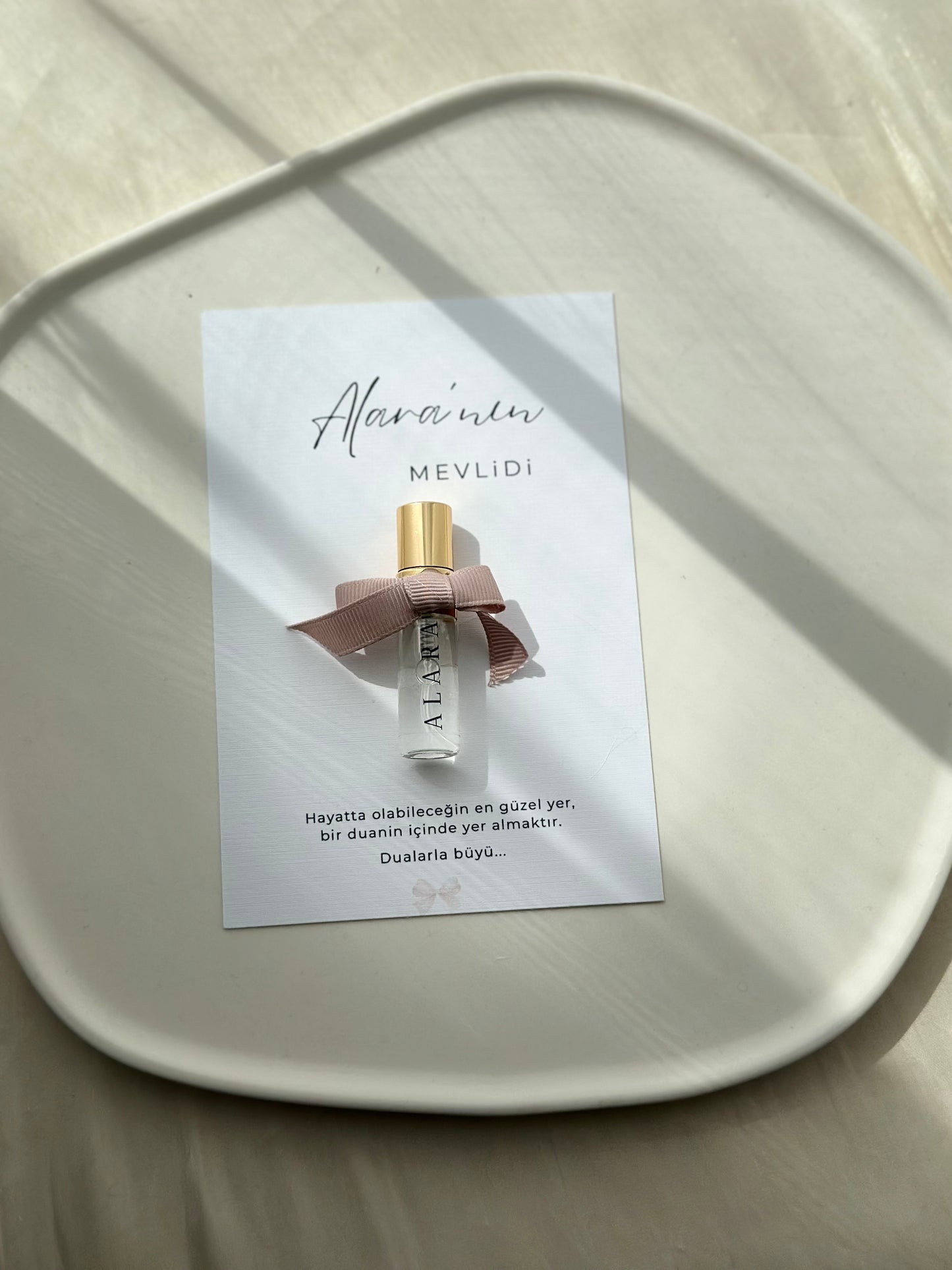 Mini cologne sprayfles op kaart