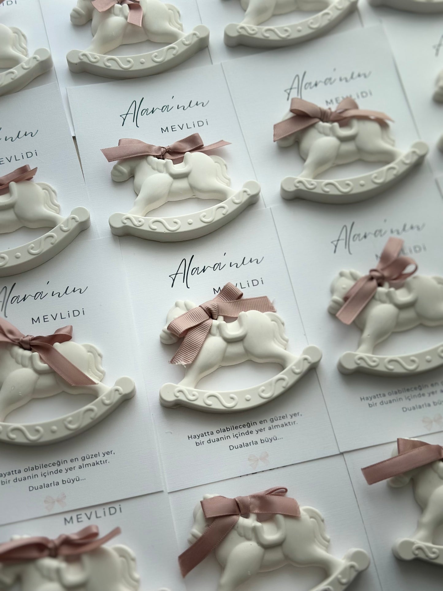Geboortebedankje Hobbelpaard – Gastgeschenk met Kaart