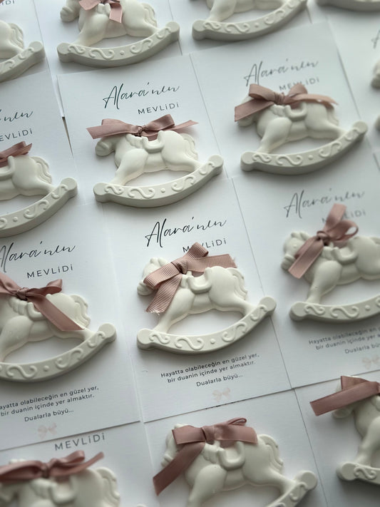 Geboortebedankje Hobbelpaard – Gastgeschenk met Kaart