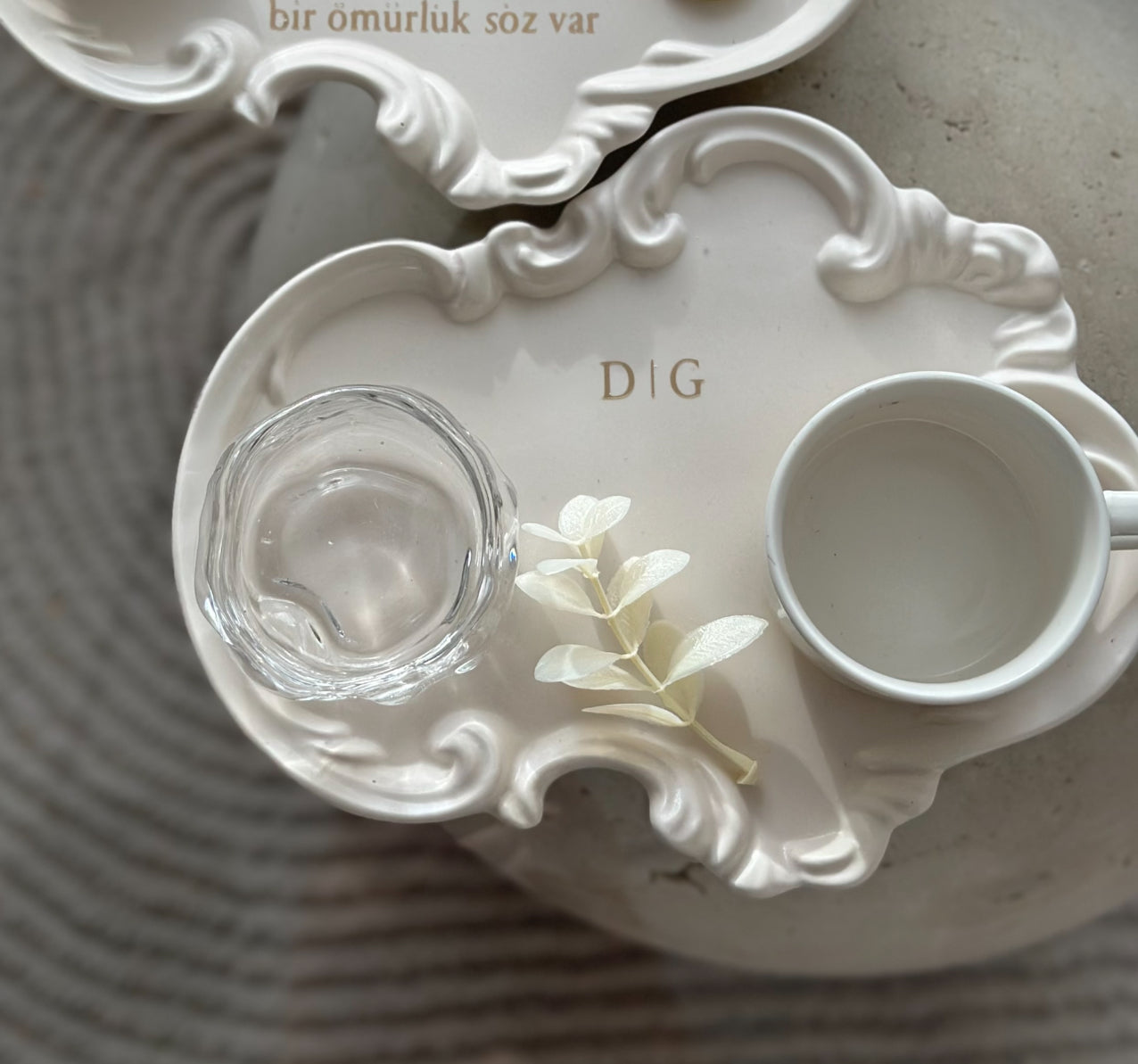 Barockes Tablett-Set für Verlobungsringe